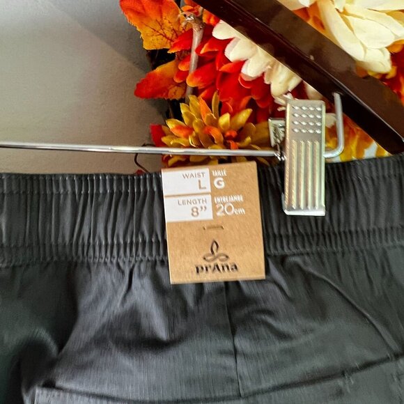 prAna Men's Double Peak E-Waist Everyday Hiking Short  LARGE/ 8"L in Charcoal - Picture 4 of 8